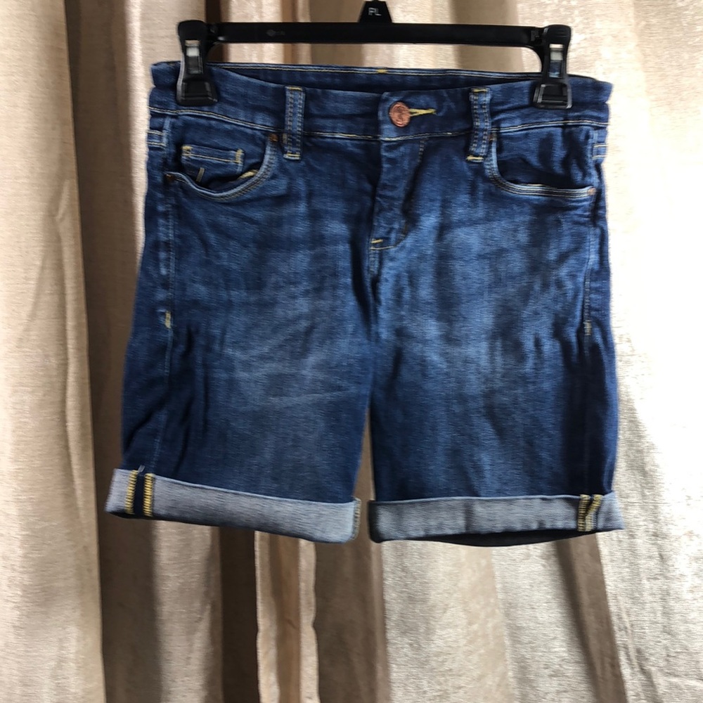 Blank NYC Shorts 25